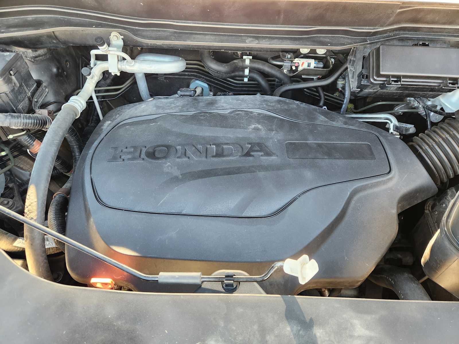 Thumbnail: 2019 Honda Pilot - 9