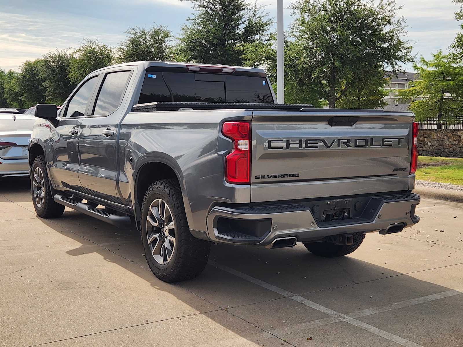 Thumbnail: 2021 Chevrolet Silverado 1500 - 6
