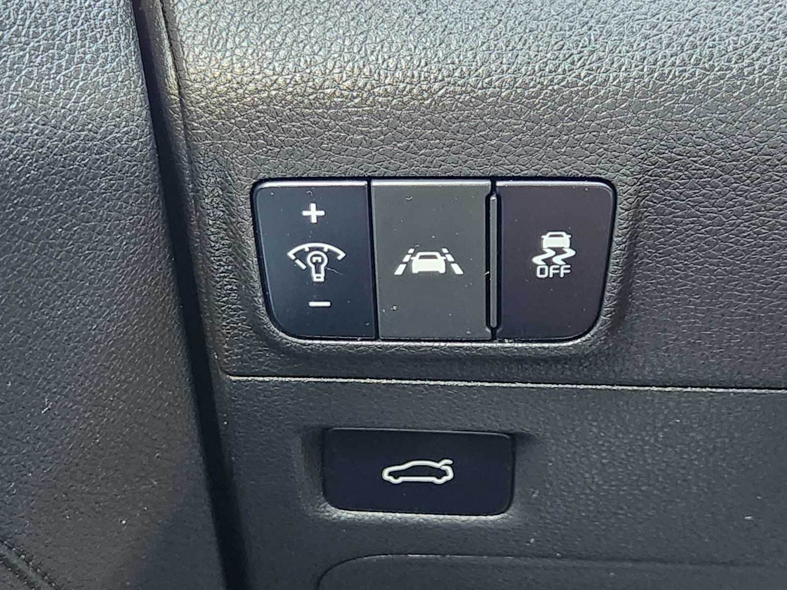 Thumbnail: 2021 Kia K5 - 28