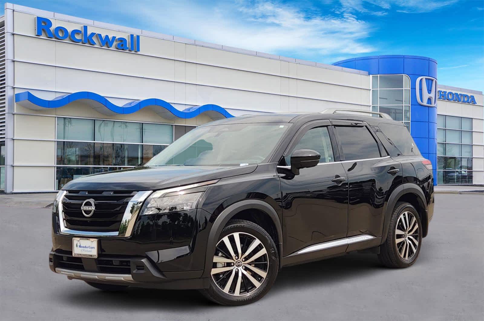 Thumbnail: 2025 Nissan Pathfinder - 1