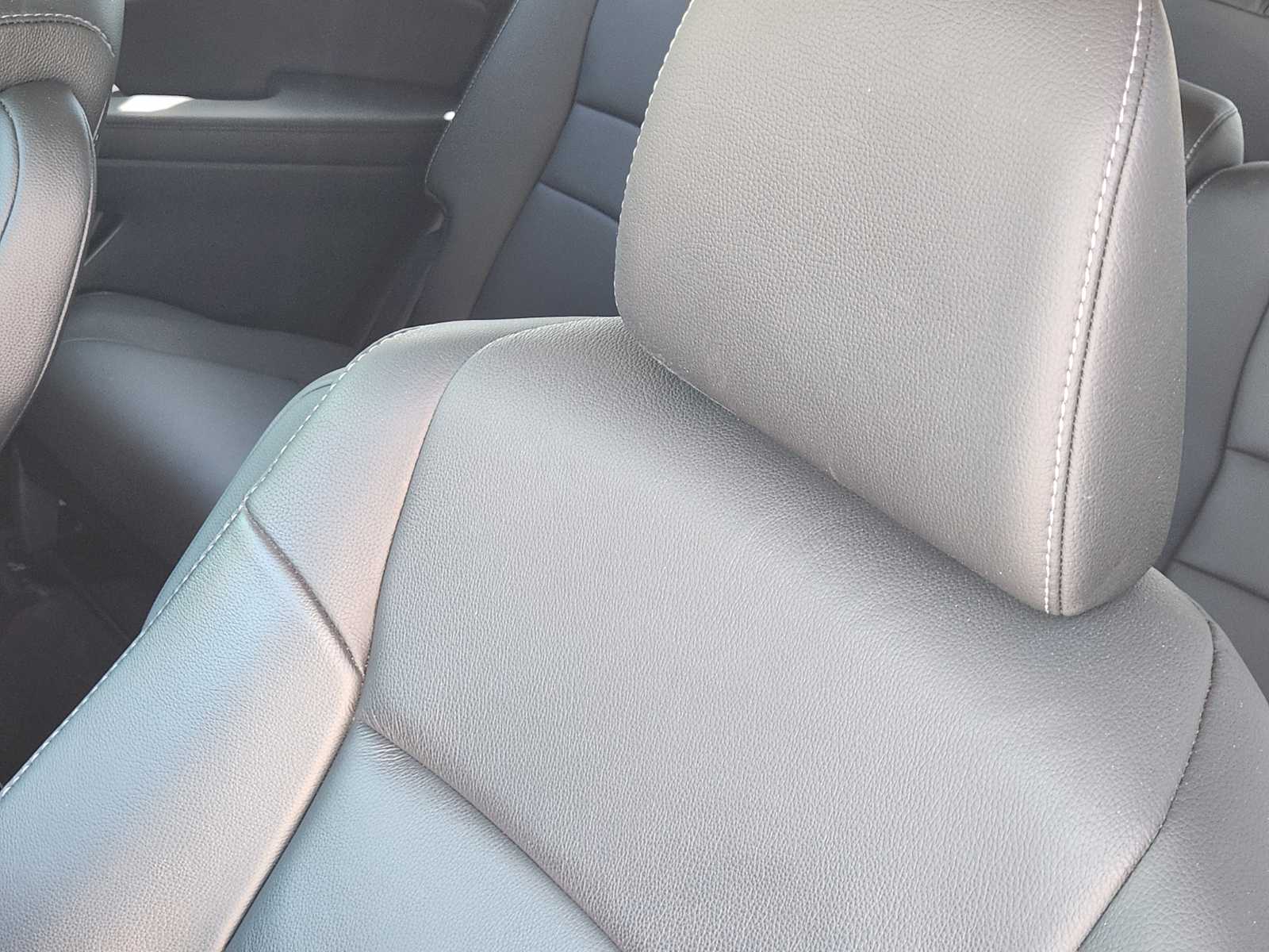 Thumbnail: 2022 Honda Pilot - 26