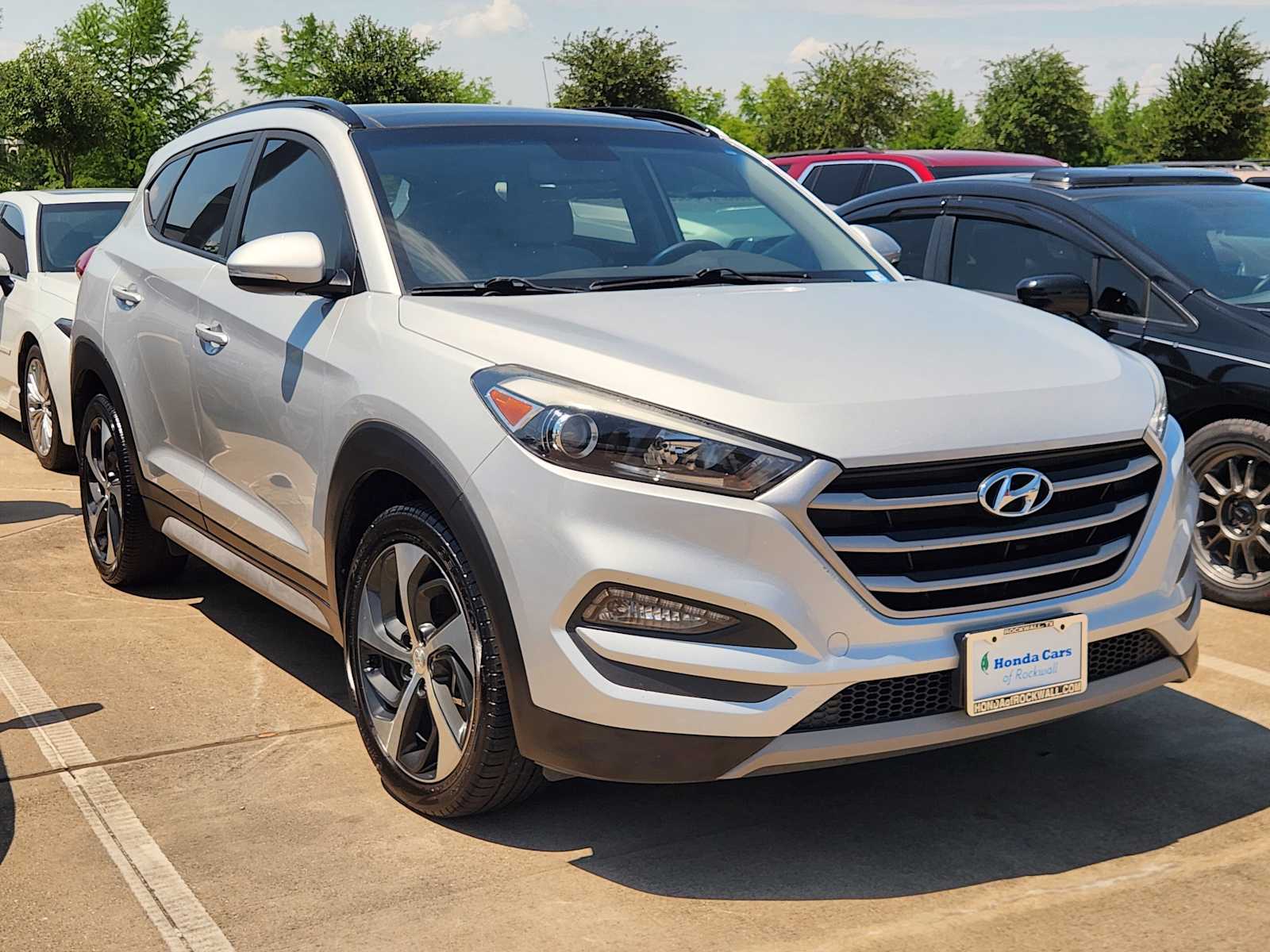 Thumbnail: 2018 Hyundai Tucson - 3