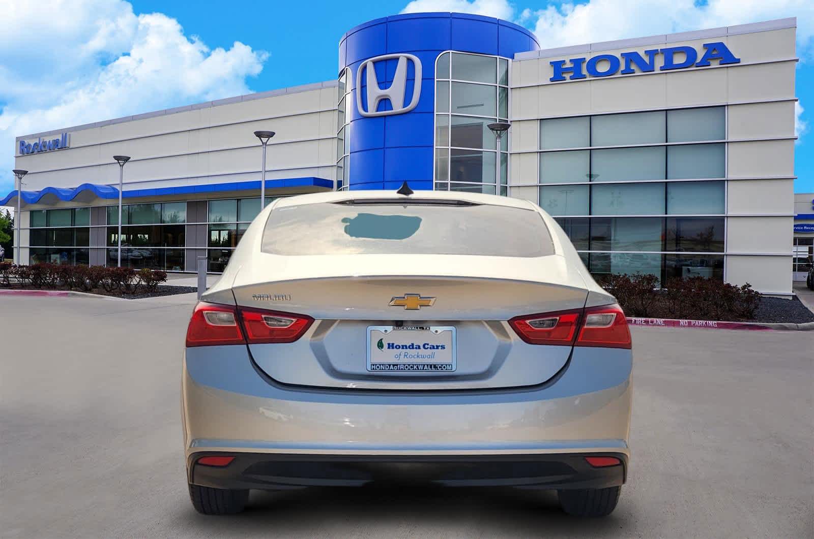 Thumbnail: 2020 Chevrolet Malibu - 5