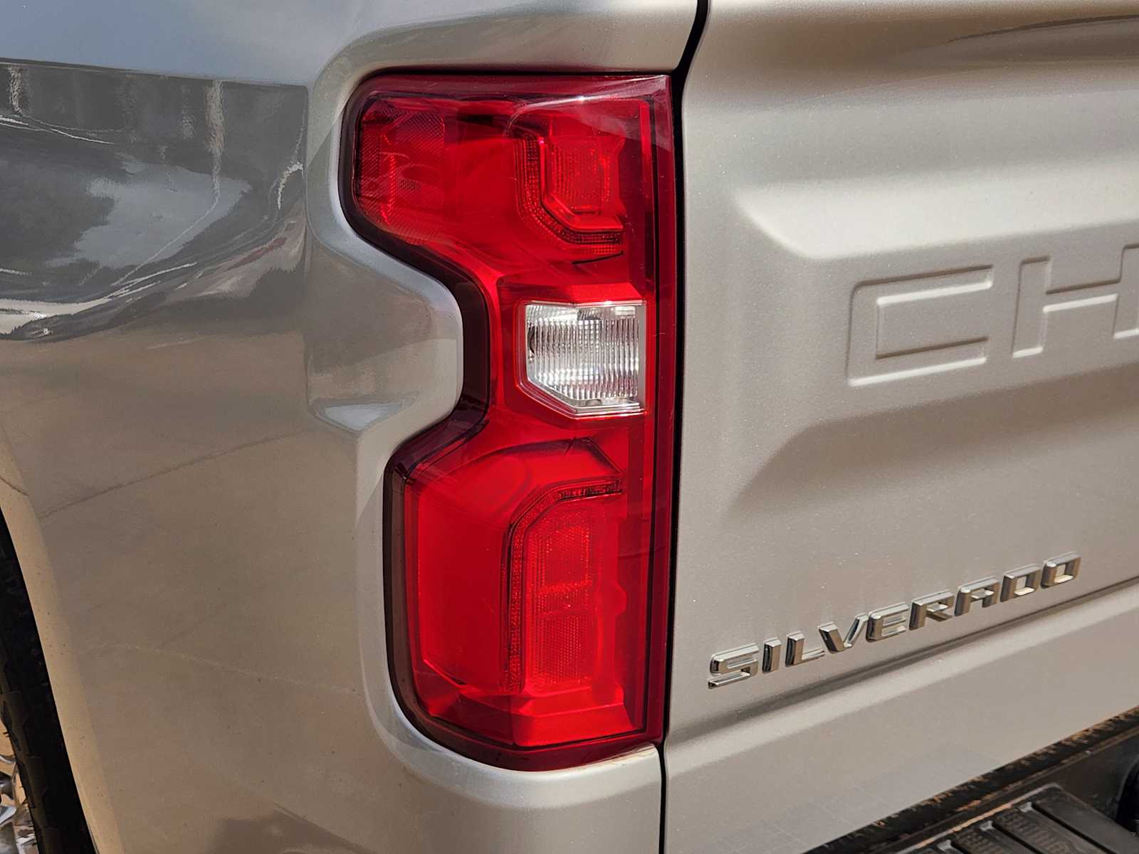 Thumbnail: 2020 Chevrolet Silverado 1500 - 11