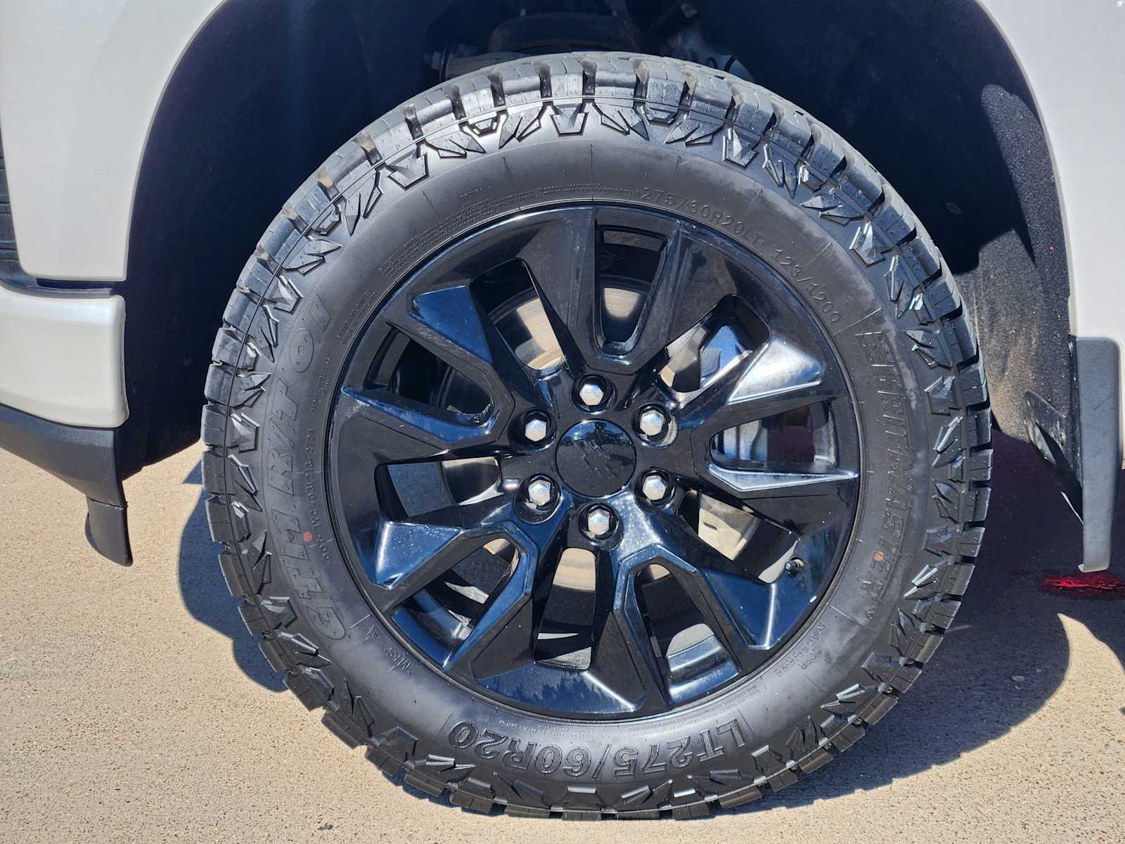 Thumbnail: 2021 Chevrolet Silverado 1500 - 21