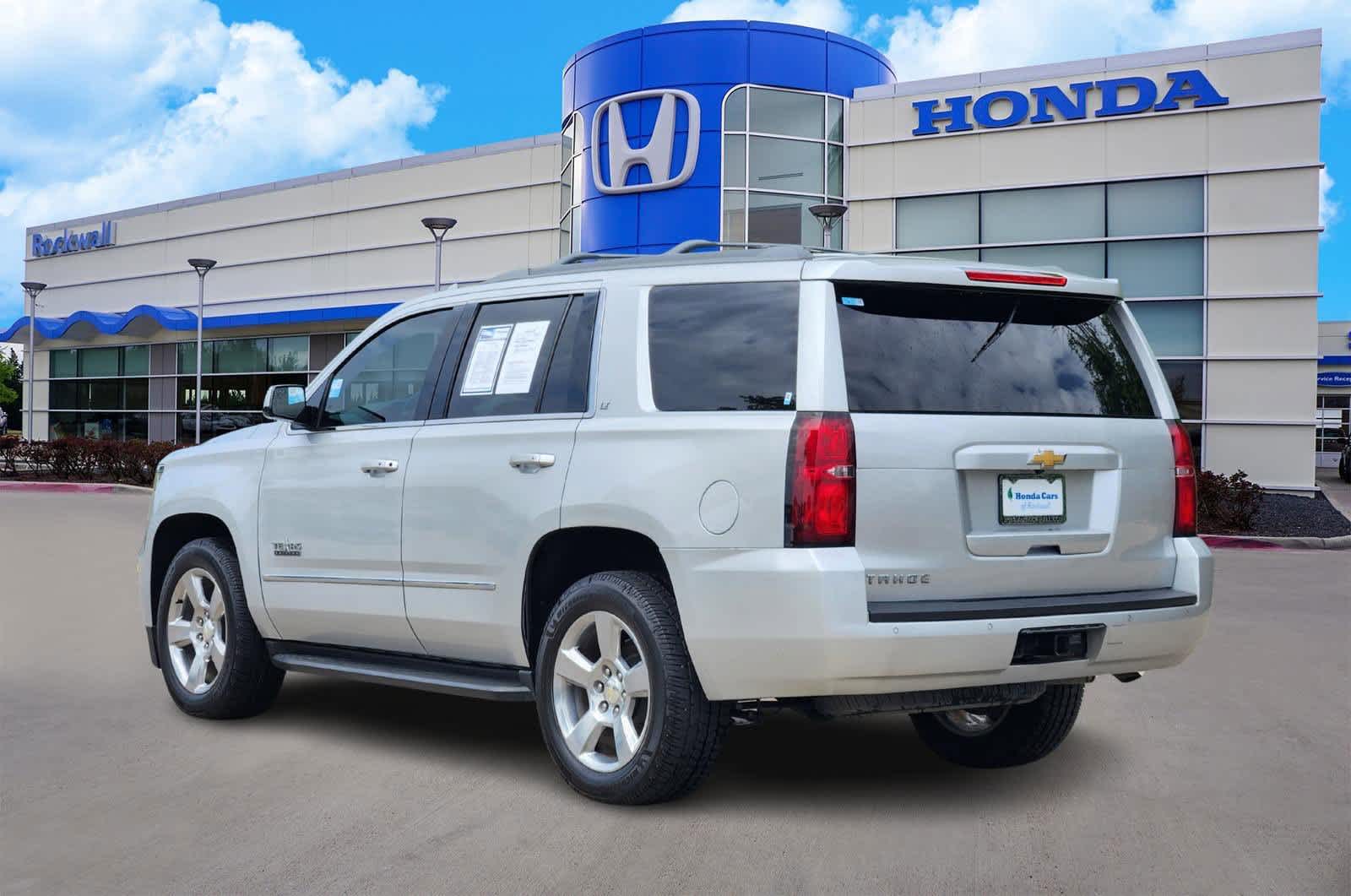 Thumbnail: 2017 Chevrolet Tahoe - 3