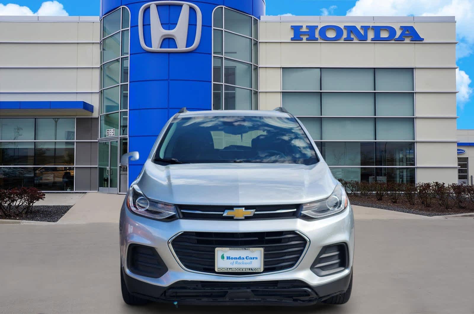 Thumbnail: 2021 Chevrolet Trax - 6