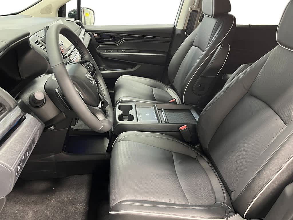 Thumbnail: 2026 Honda Odyssey - 16