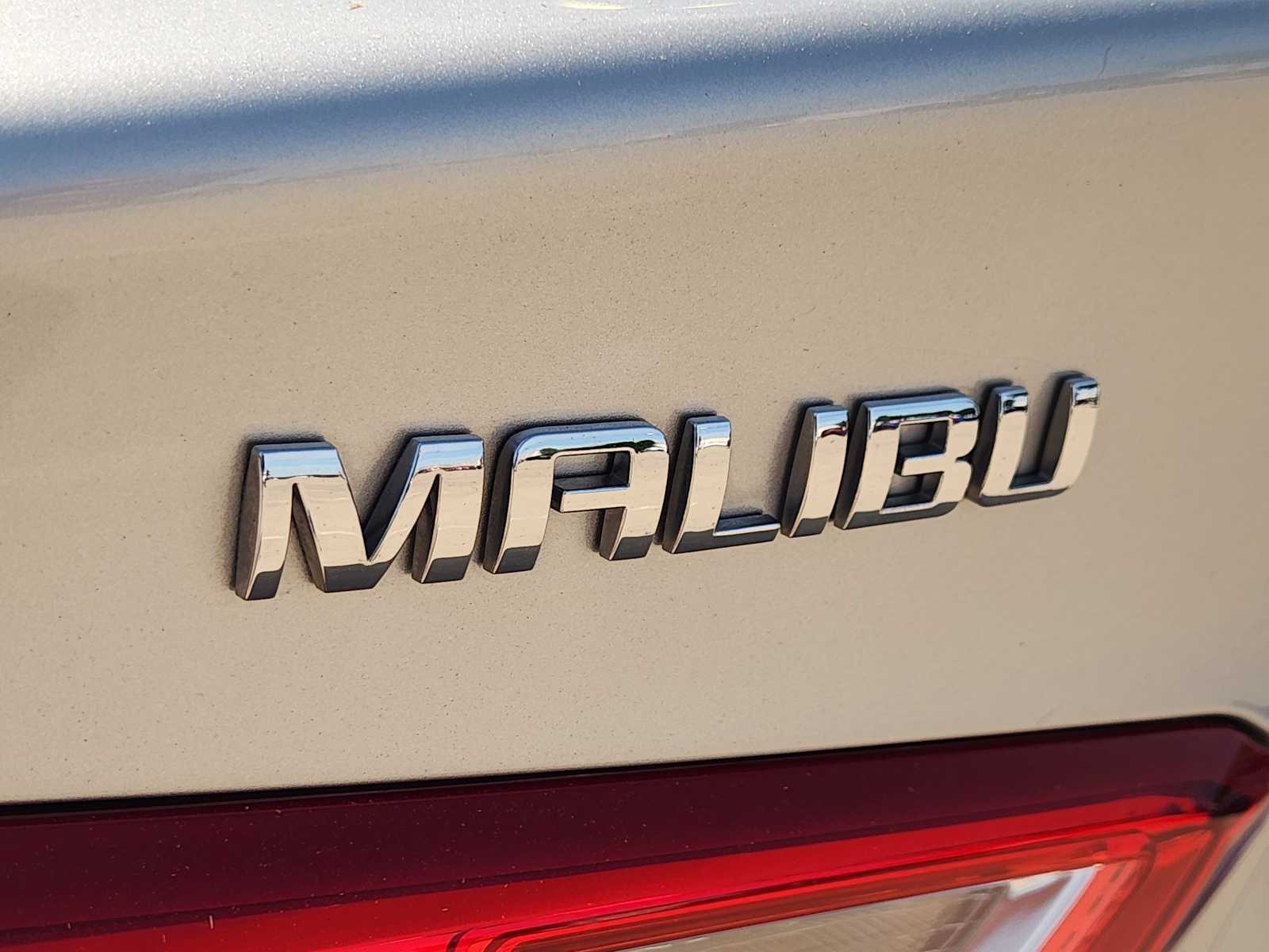 Thumbnail: 2020 Chevrolet Malibu - 7