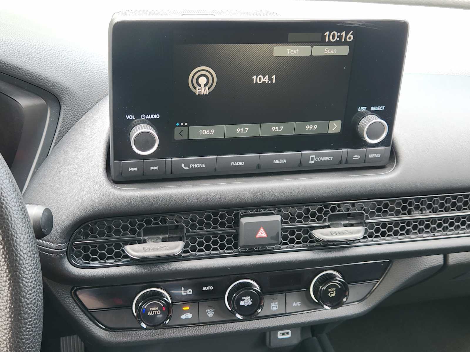 Thumbnail: 2023 Honda HR-V - 16