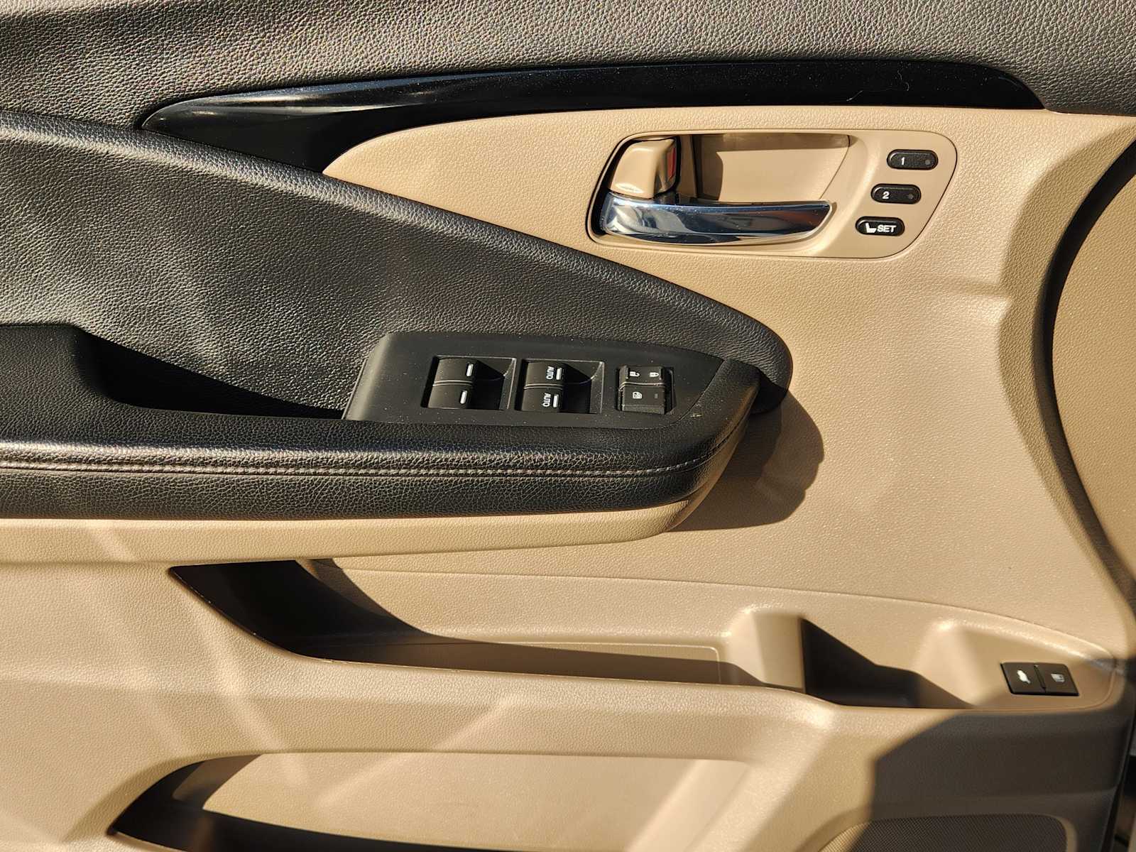 Thumbnail: 2021 Honda Pilot - 30