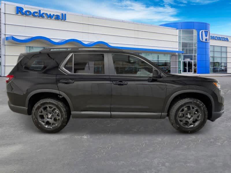 Thumbnail: 2025 Honda Pilot - 9