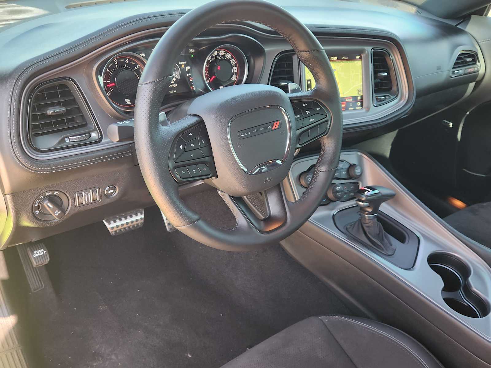 2023 Dodge Challenger R/T Scat Pack photo 2