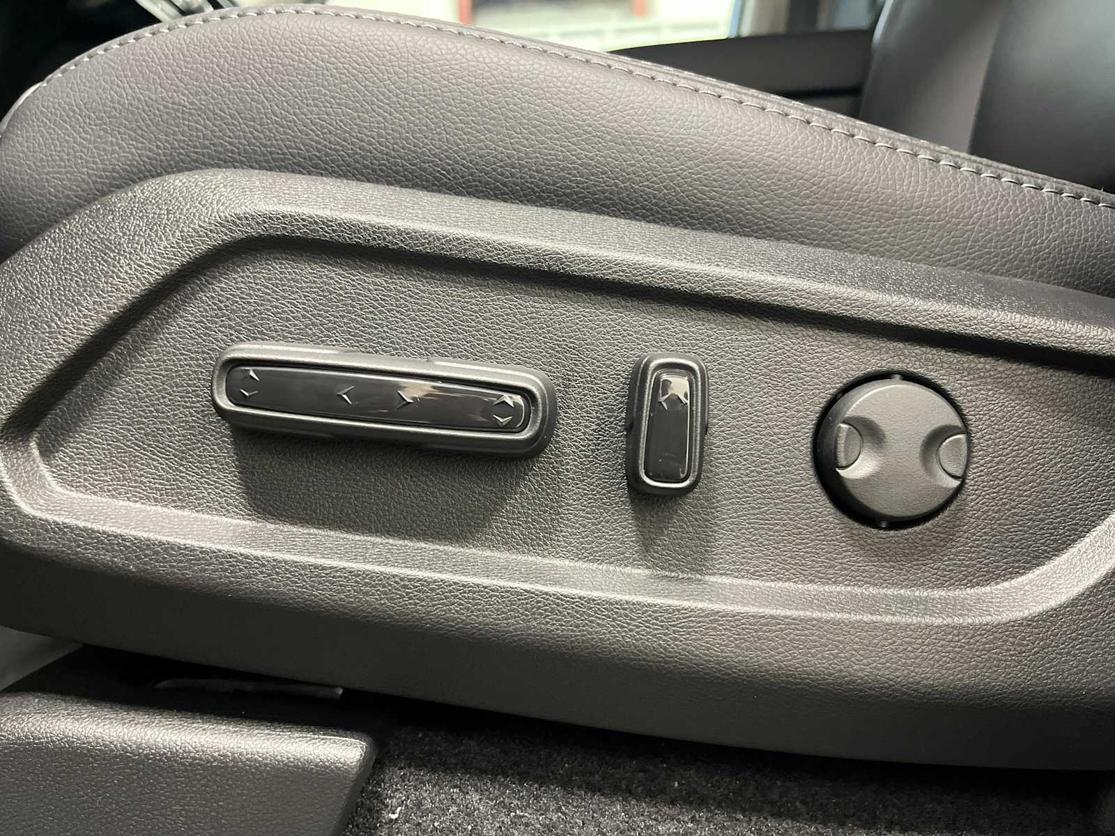 Thumbnail: 2026 Honda Pilot - 13