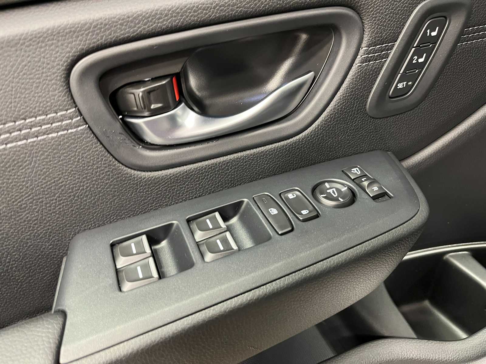Thumbnail: 2026 Honda Pilot - 13