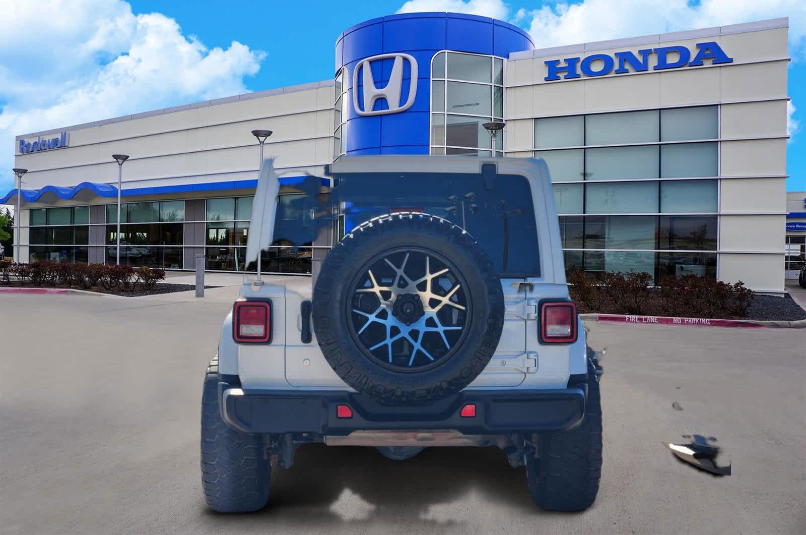 Thumbnail: 2018 Jeep Wrangler - 5