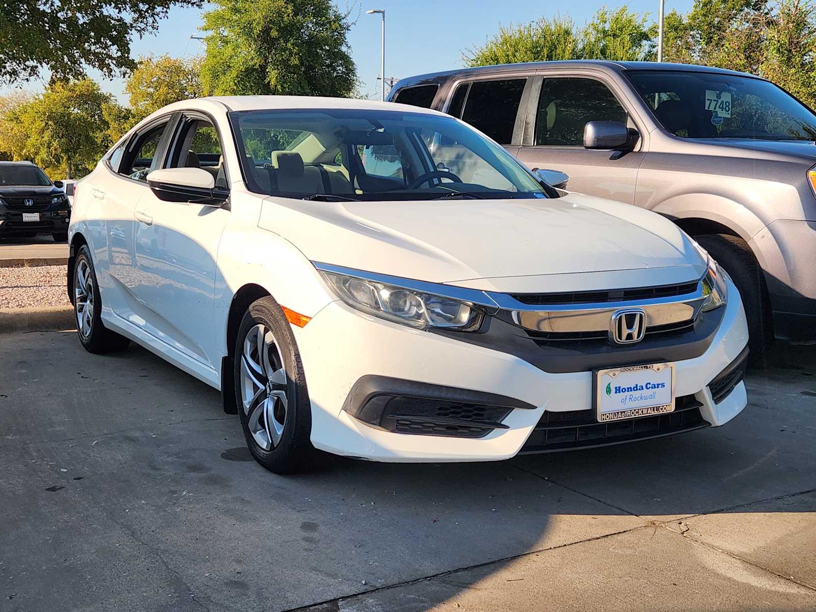 Thumbnail: 2016 Honda Civic - 3