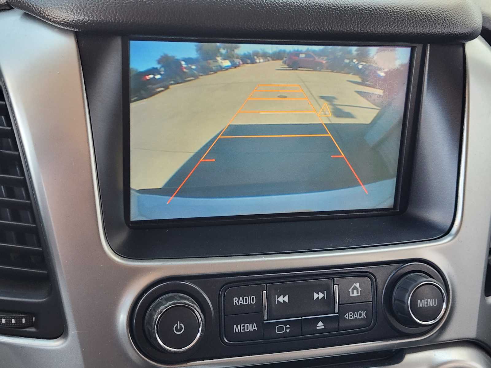 Thumbnail: 2015 Chevrolet Tahoe - 26