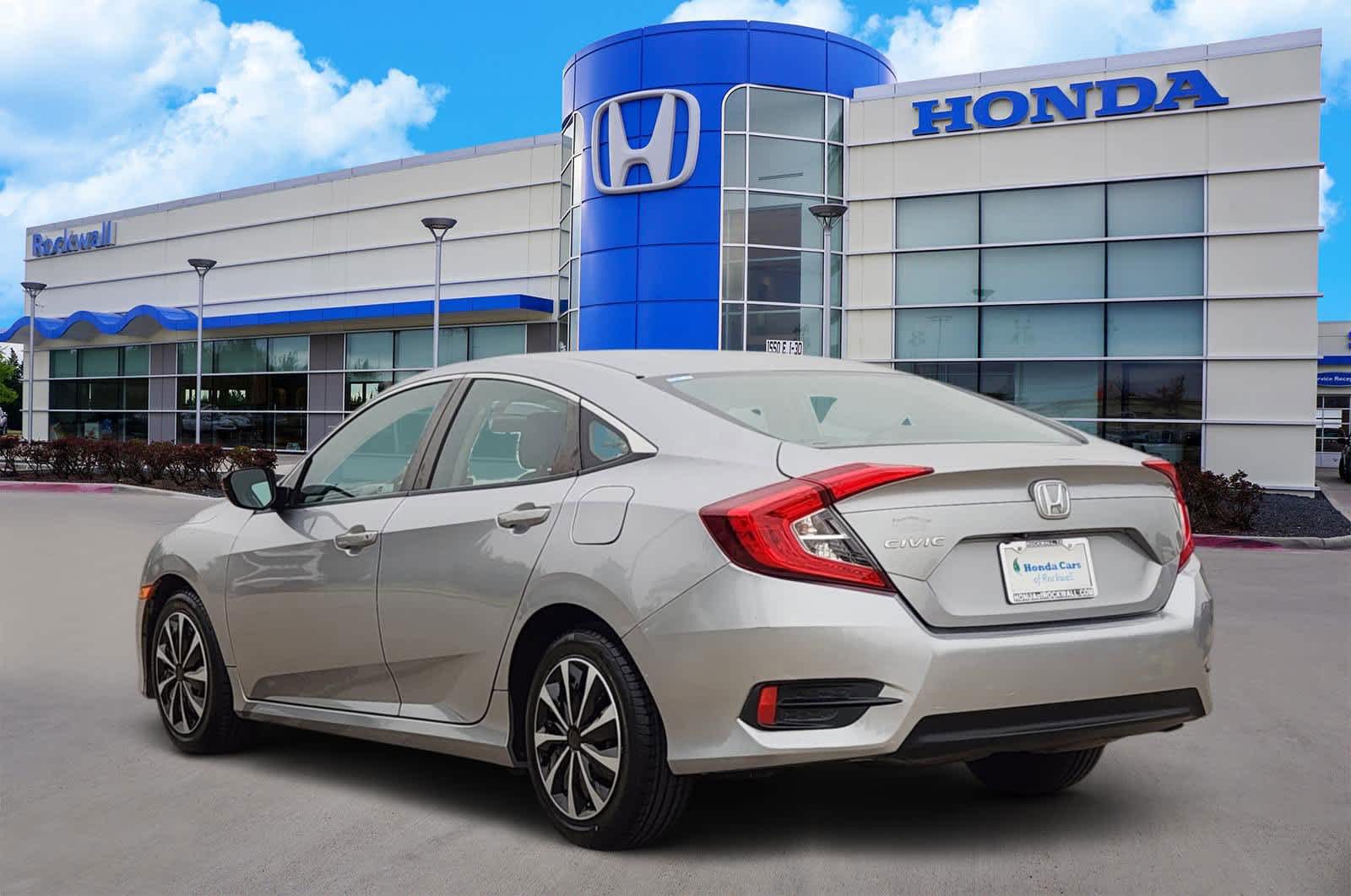 Thumbnail: 2018 Honda Civic - 4