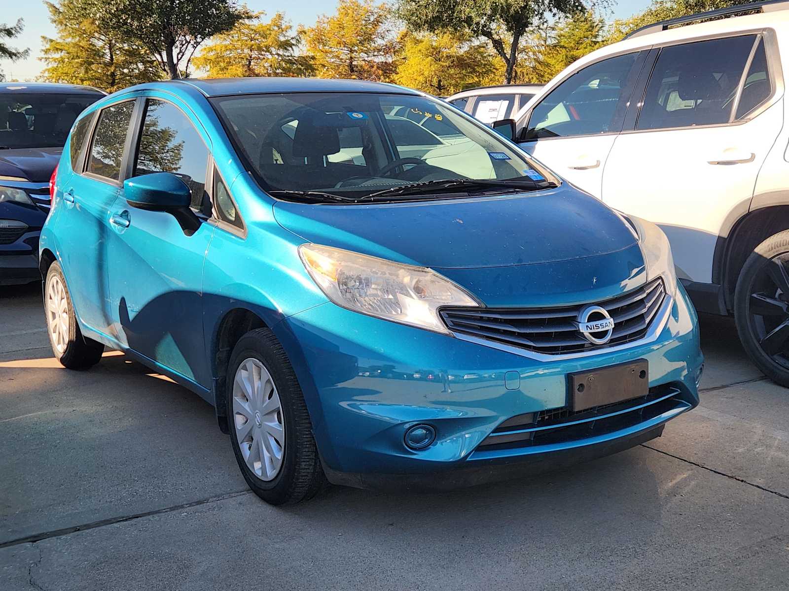 Thumbnail: 2015 Nissan Versa Note - 3