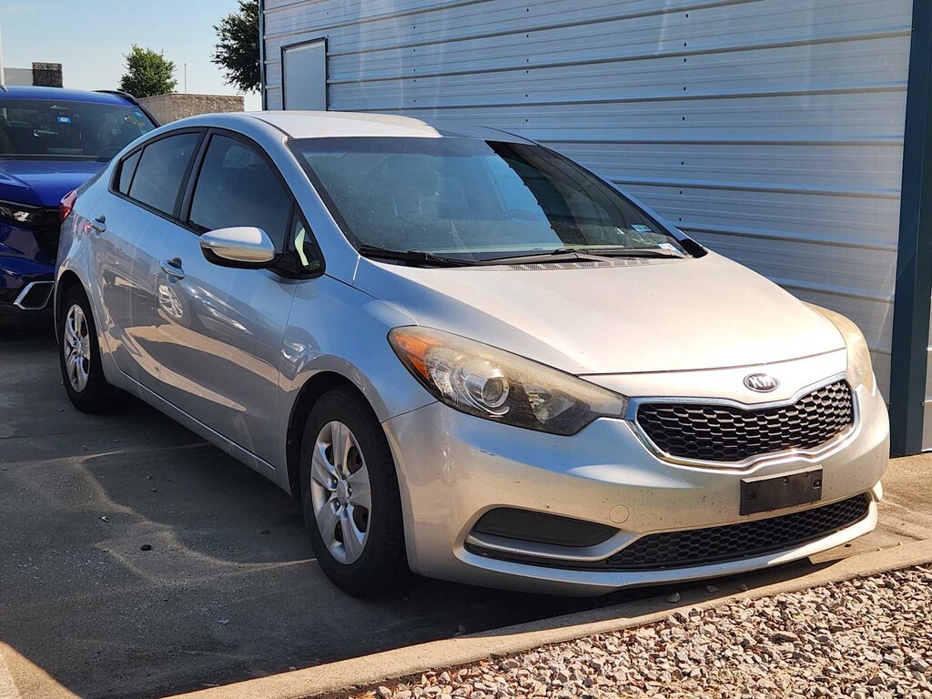 Used 2016 Kia Forte LX FWD Sedan