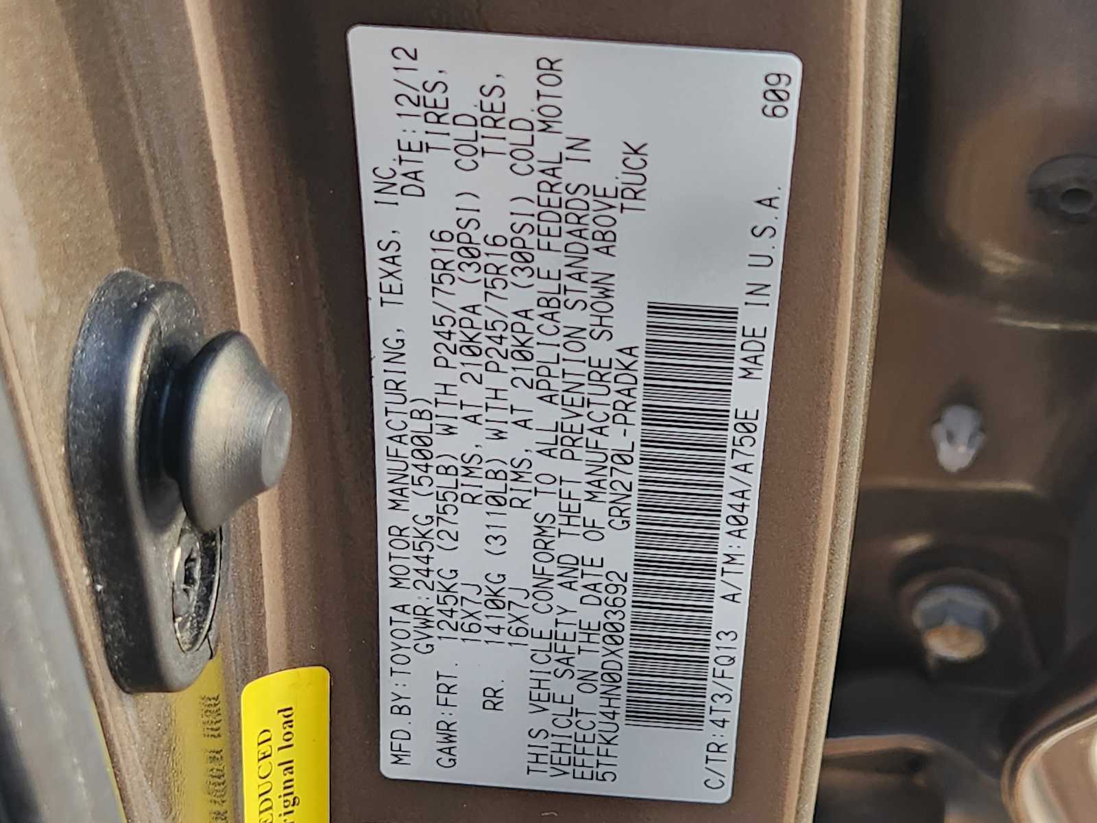 Thumbnail: 2013 Toyota Tacoma - 21