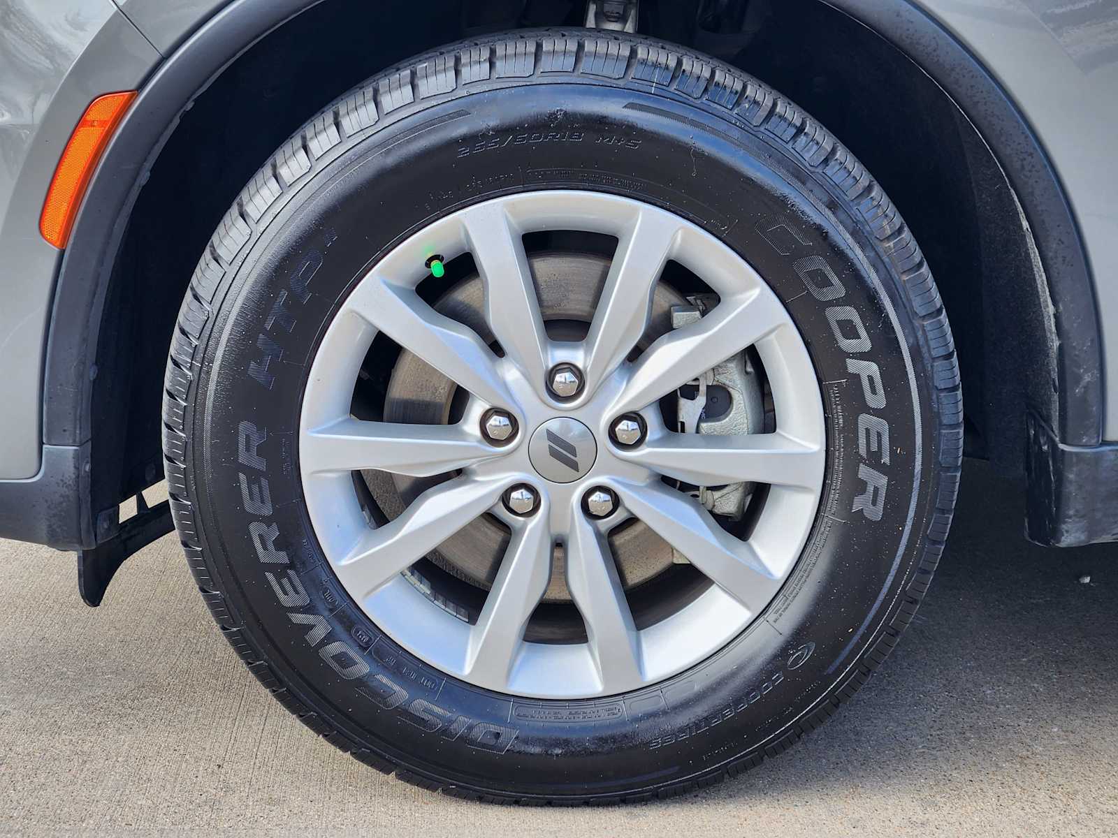 Thumbnail: 2021 Dodge Durango - 23