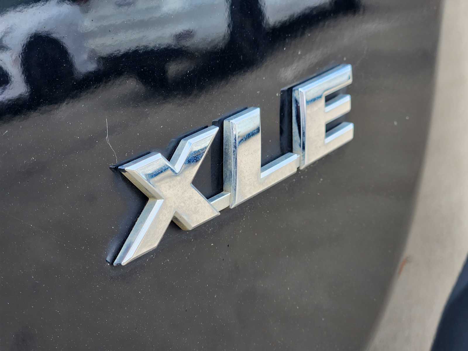 Thumbnail: 2015 Toyota RAV4 - 6