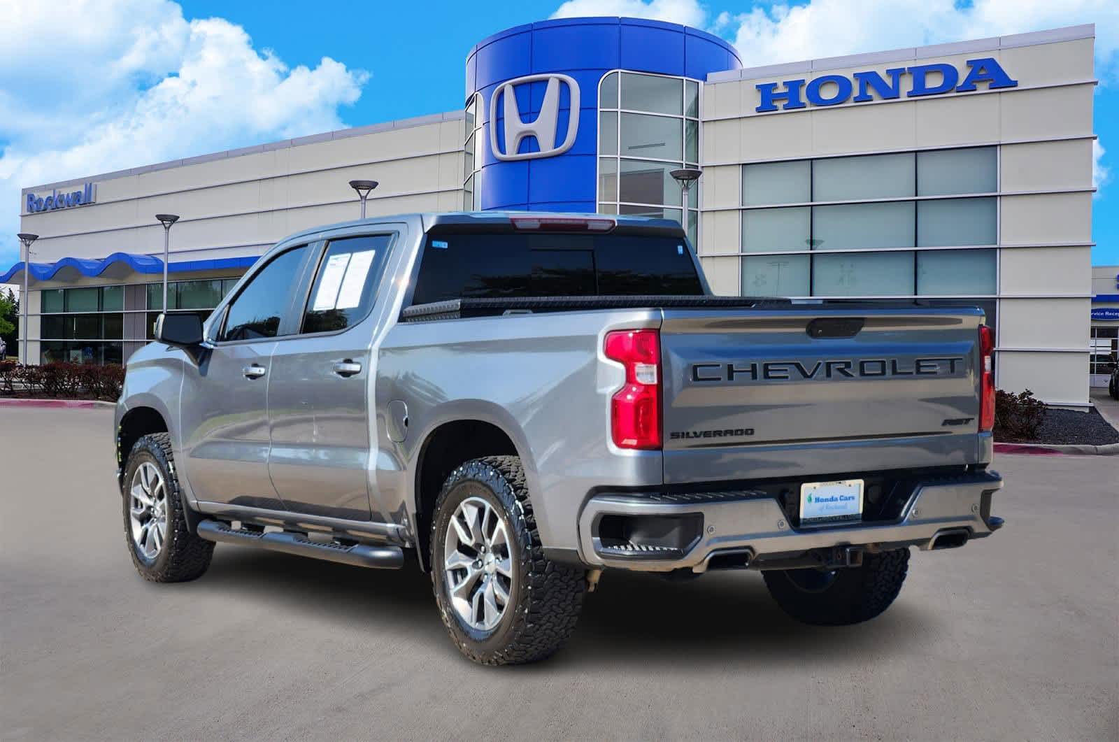 2021 Chevrolet Silverado 1500 RST photo 4