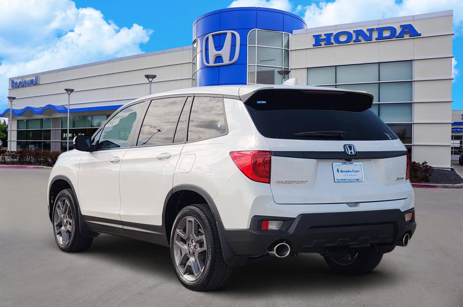 Thumbnail: 2023 Honda Passport - 3