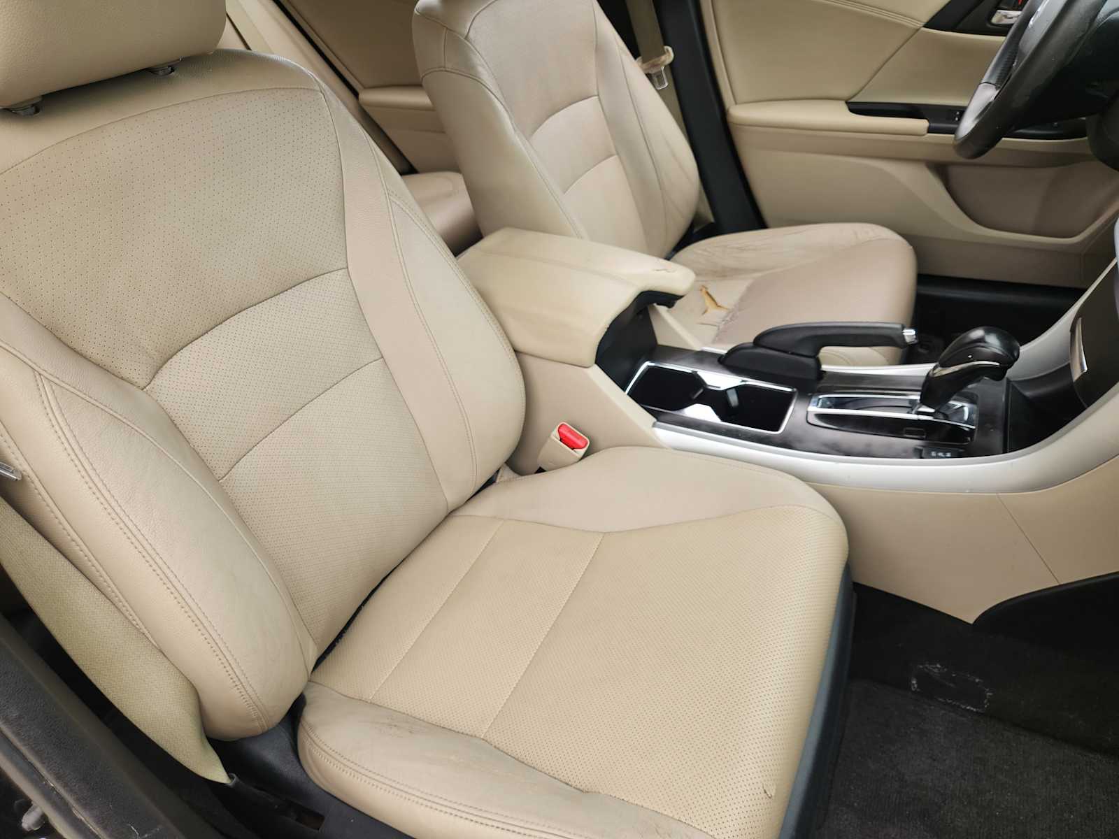 Thumbnail: 2013 Honda Accord - 14
