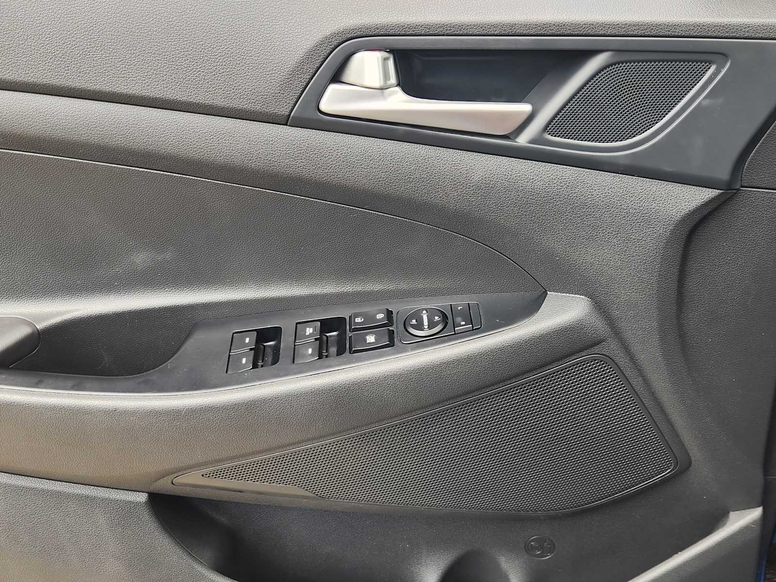 Thumbnail: 2020 Hyundai Tucson - 28