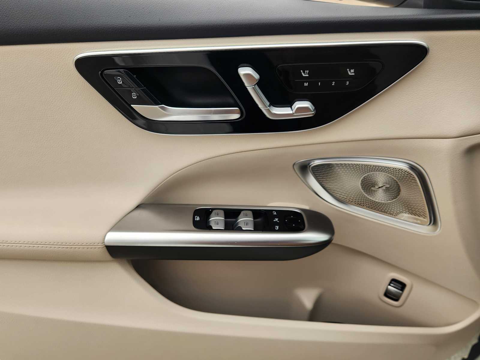 Thumbnail: 2024 Mercedes-Benz C-Class - 29
