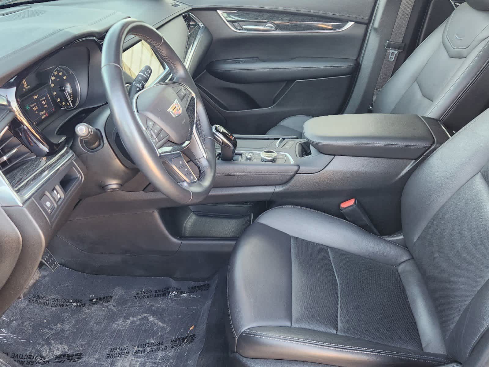 Thumbnail: 2021 Cadillac XT5 - 11