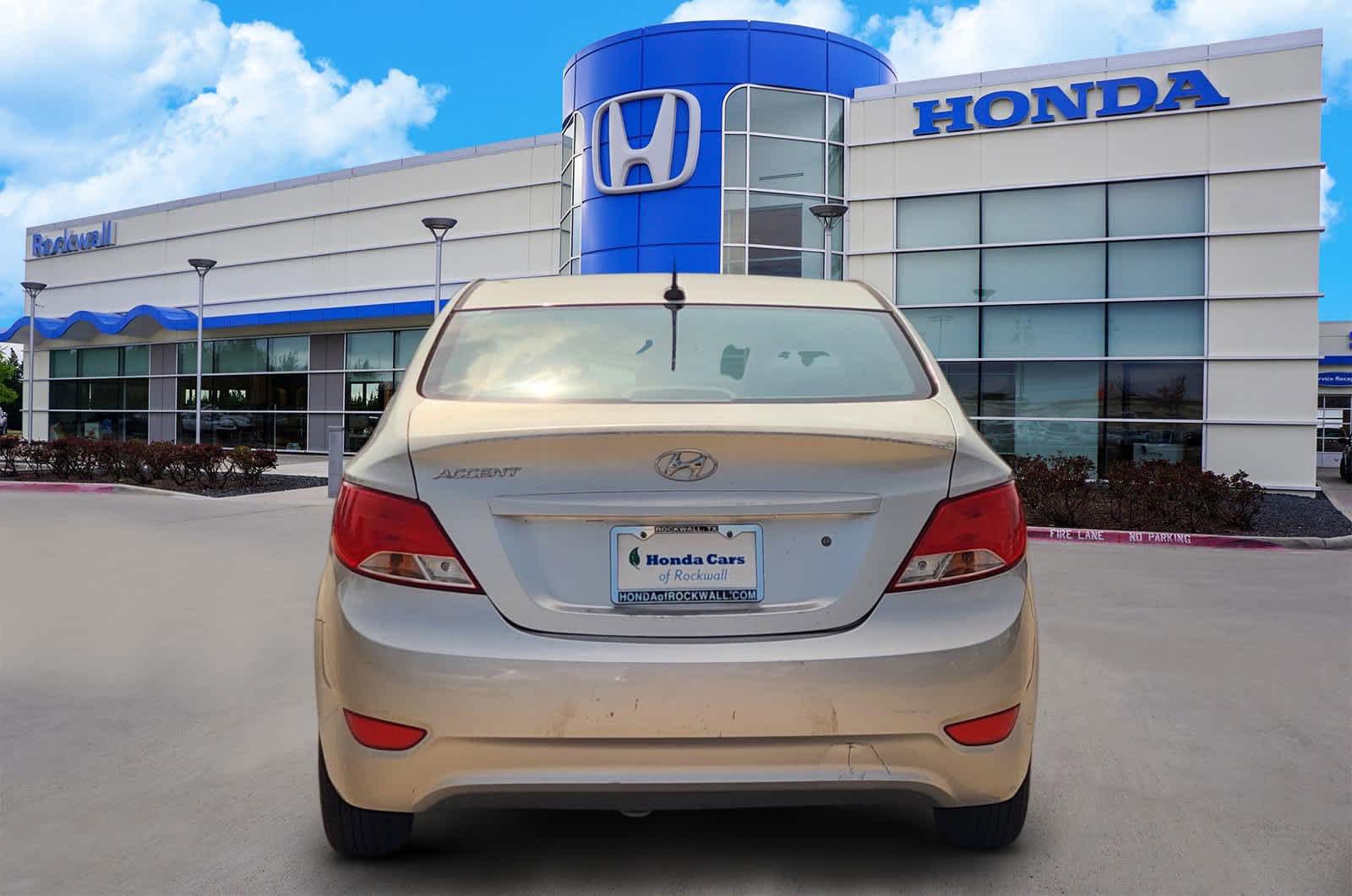 Thumbnail: 2017 Hyundai Accent - 5