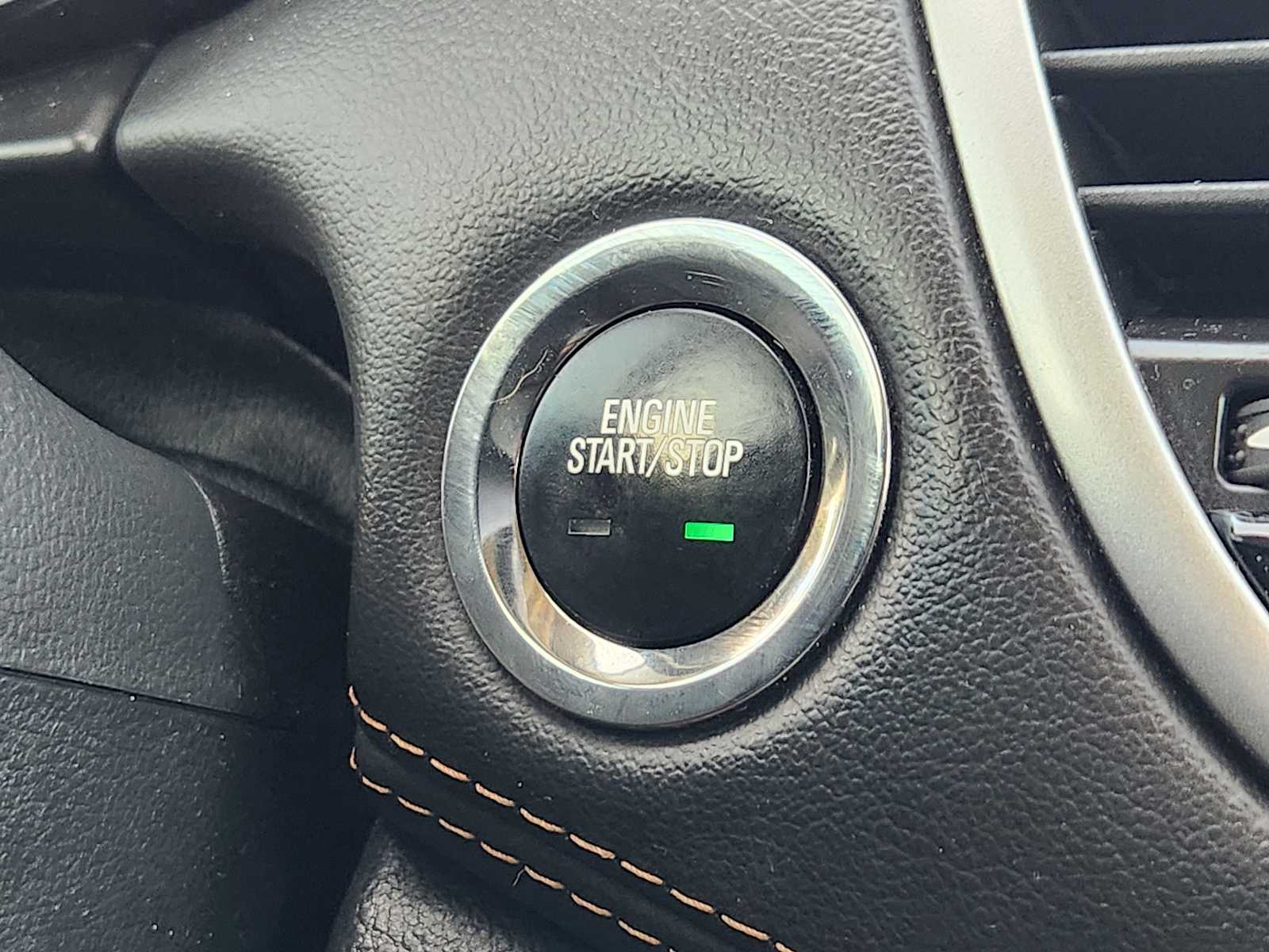 Thumbnail: 2020 Chevrolet Trax - 28