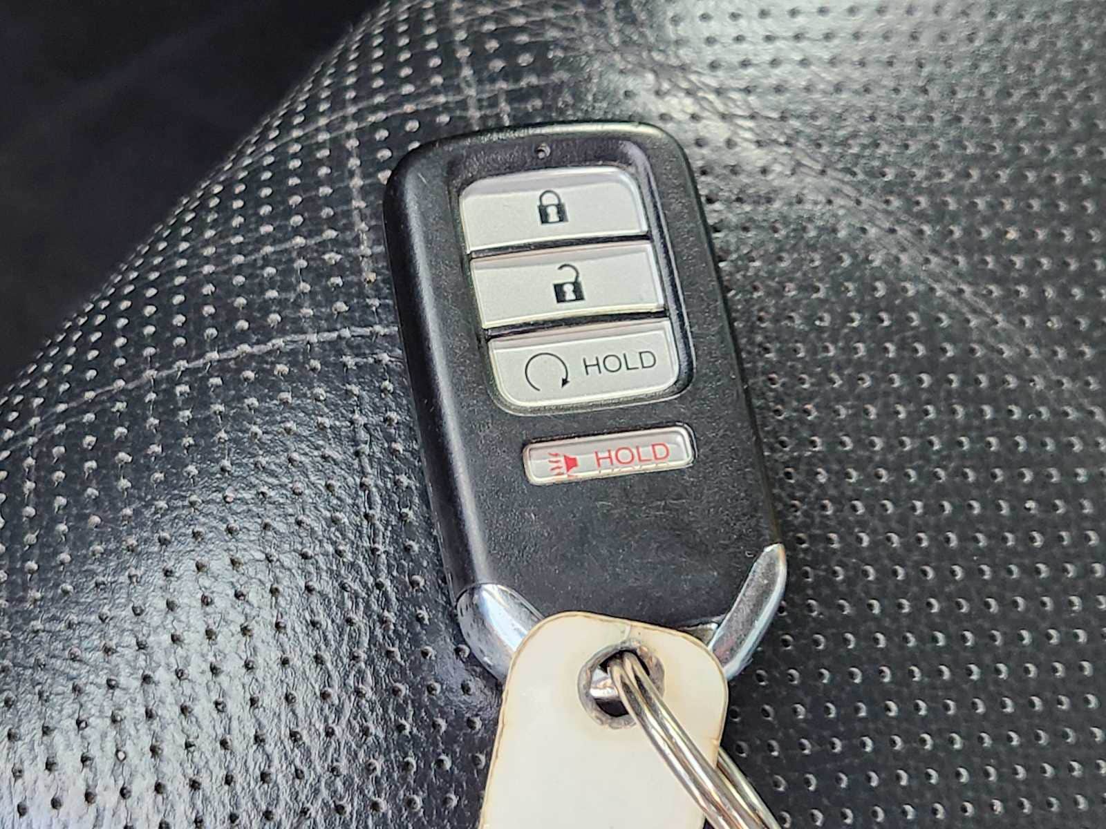 Thumbnail: 2017 Honda Ridgeline - 20