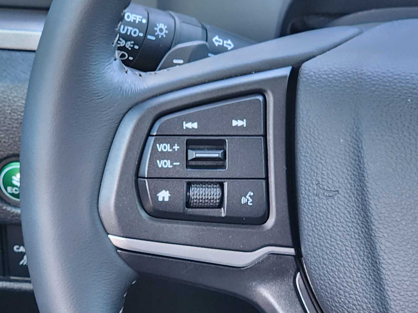 Thumbnail: 2025 Honda Ridgeline - 32