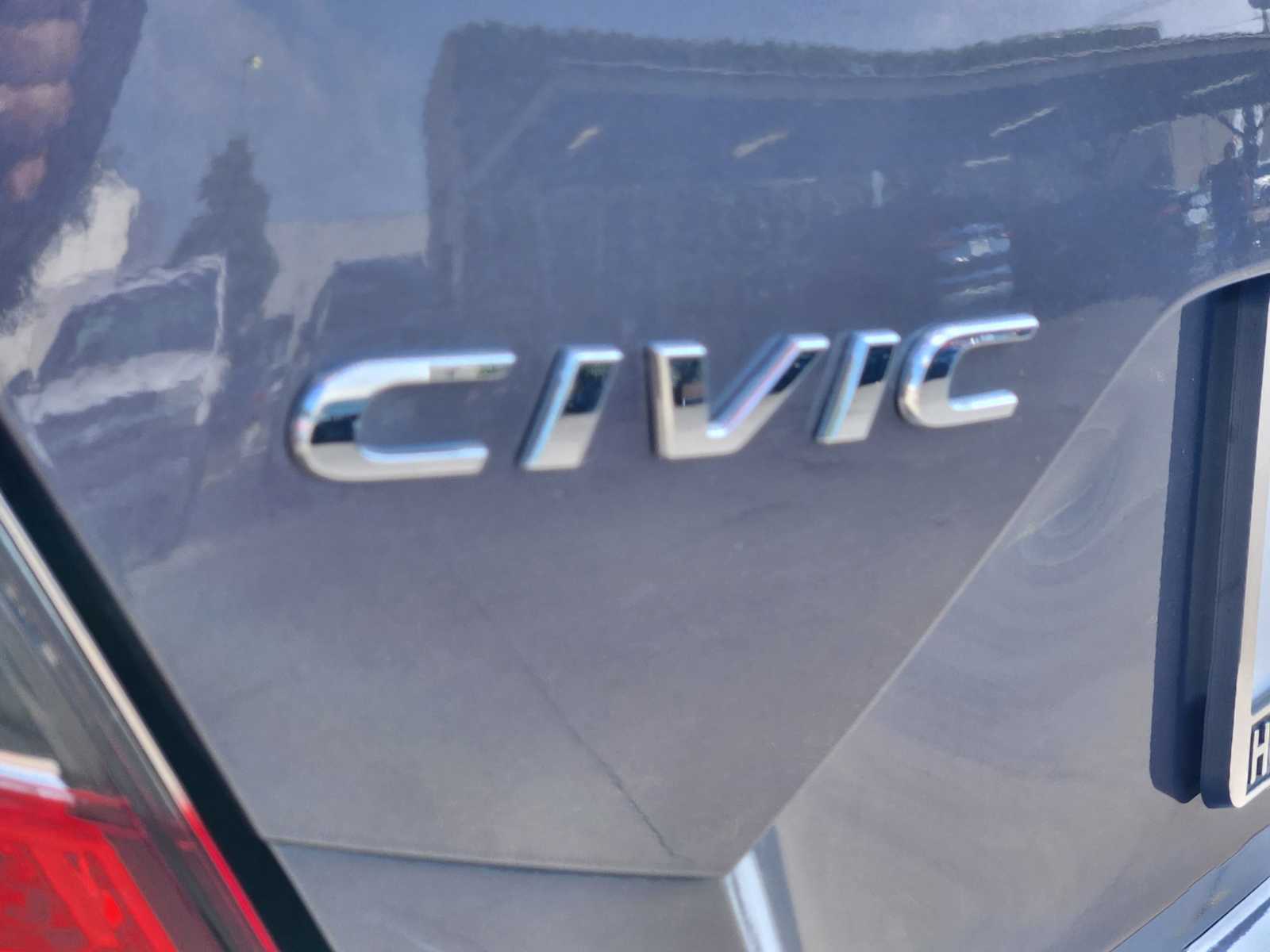 Thumbnail: 2016 Honda Civic - 8