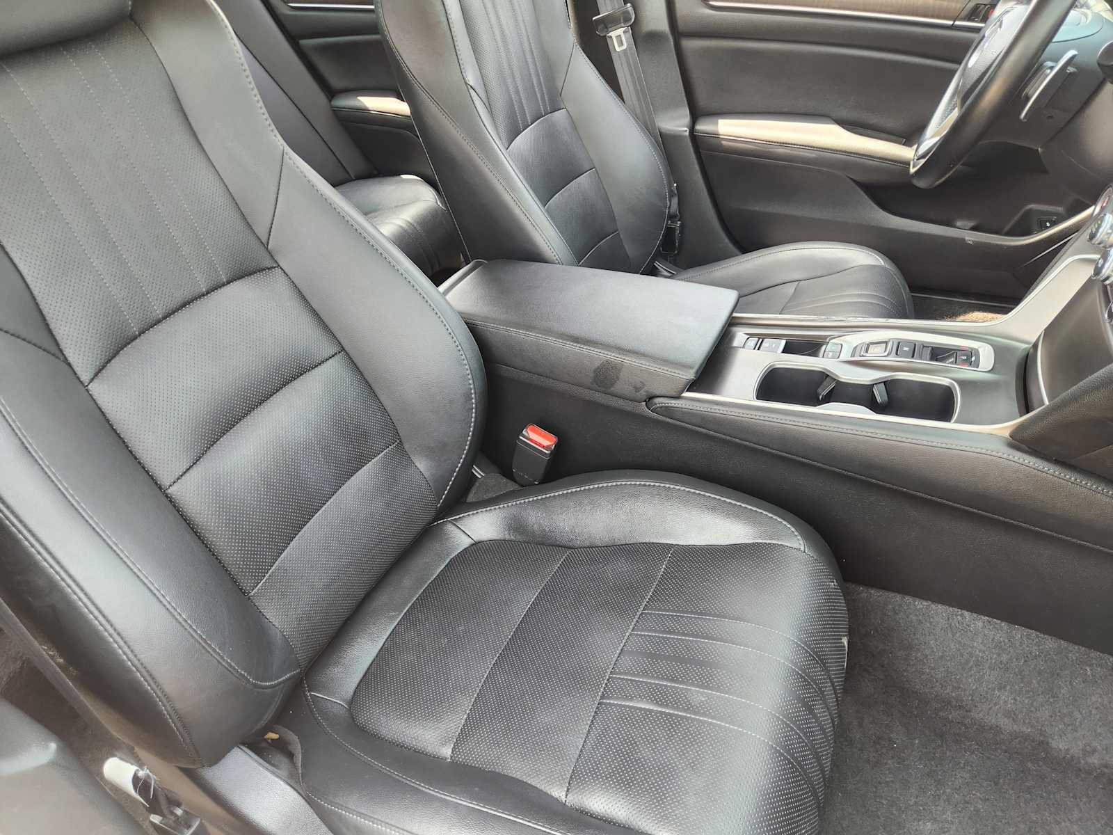 Thumbnail: 2021 Honda Accord - 14
