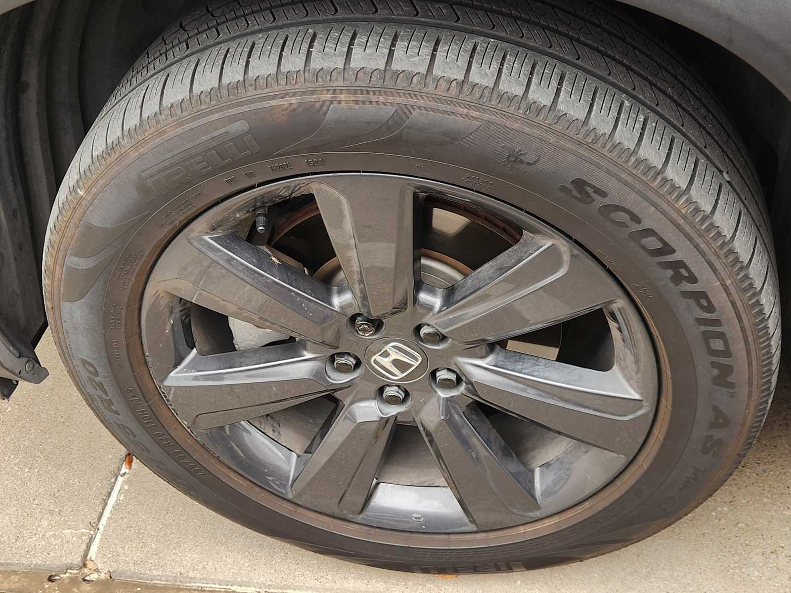 Thumbnail: 2023 Honda Pilot - 9