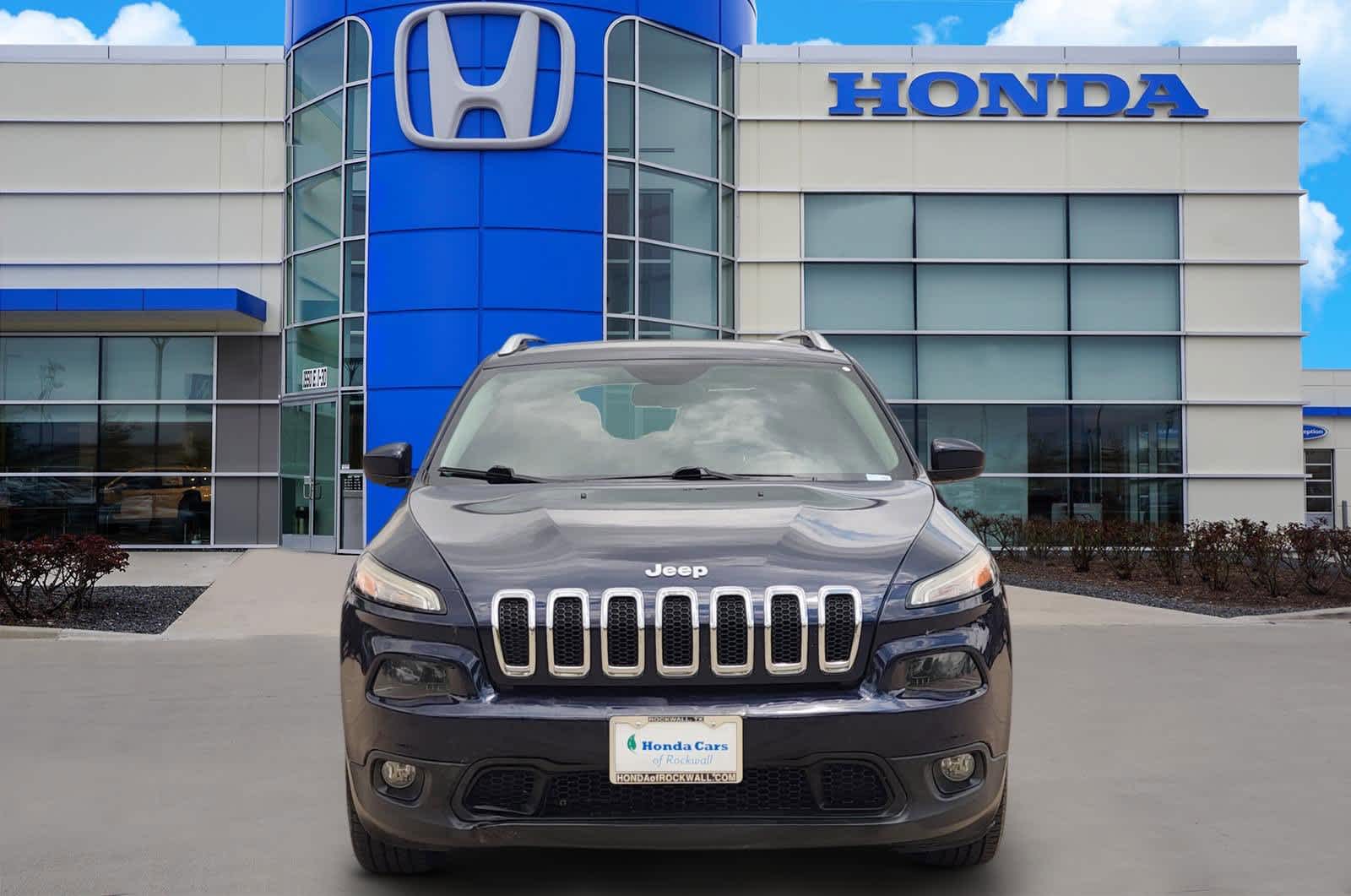 Thumbnail: 2015 Jeep Cherokee - 6