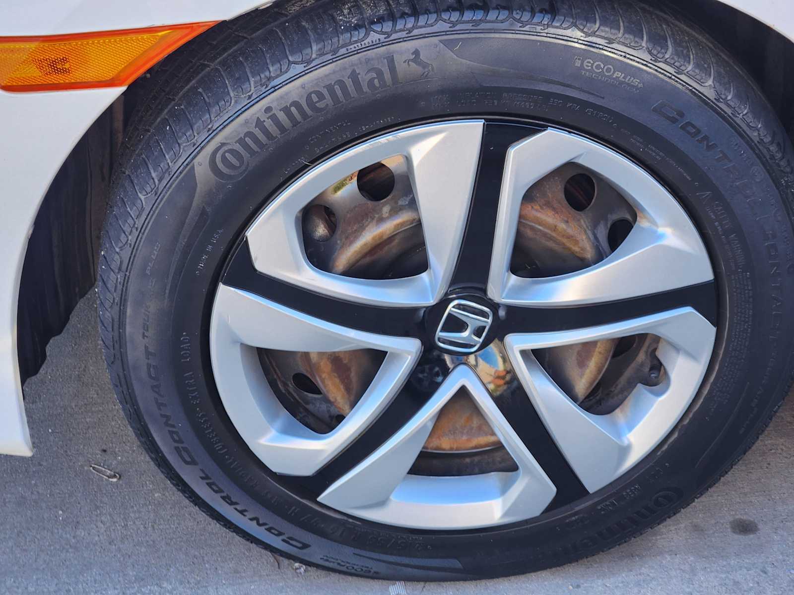 Thumbnail: 2016 Honda Civic - 9