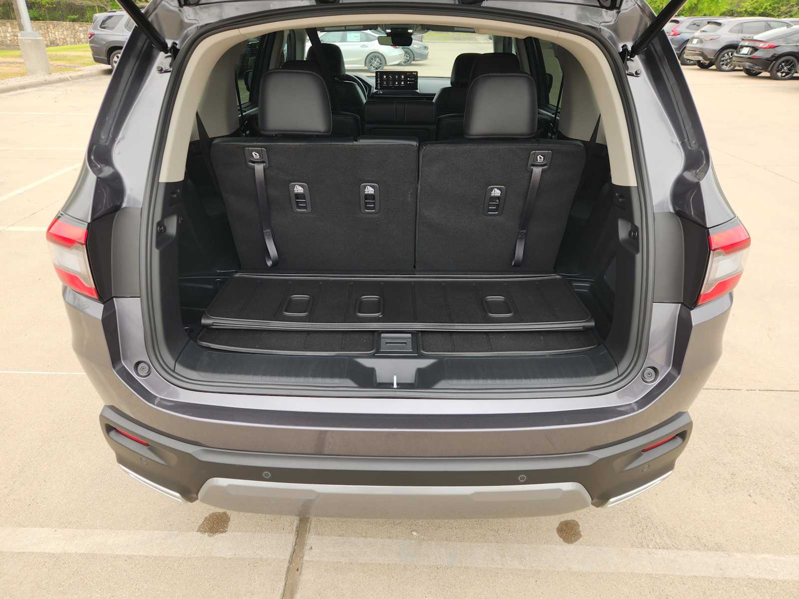 Thumbnail: 2026 Honda Pilot - 20