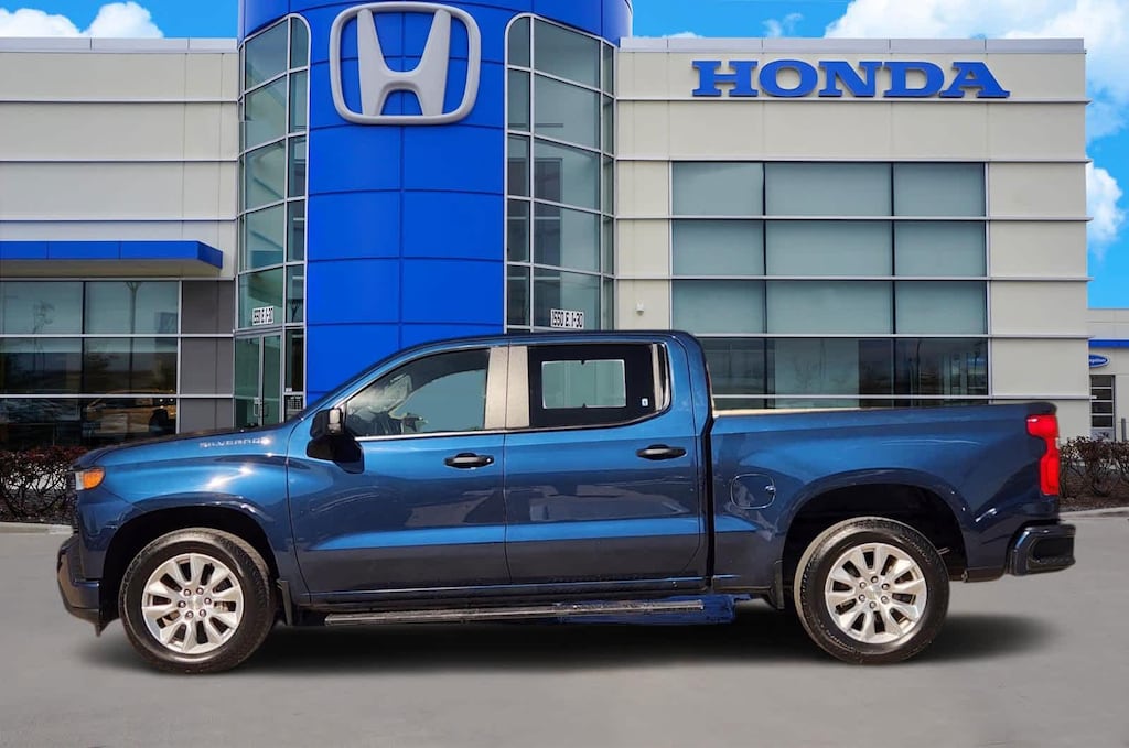 Used 2020 Chevrolet Silverado 1500 Silverado Custom Truck Crew Cab