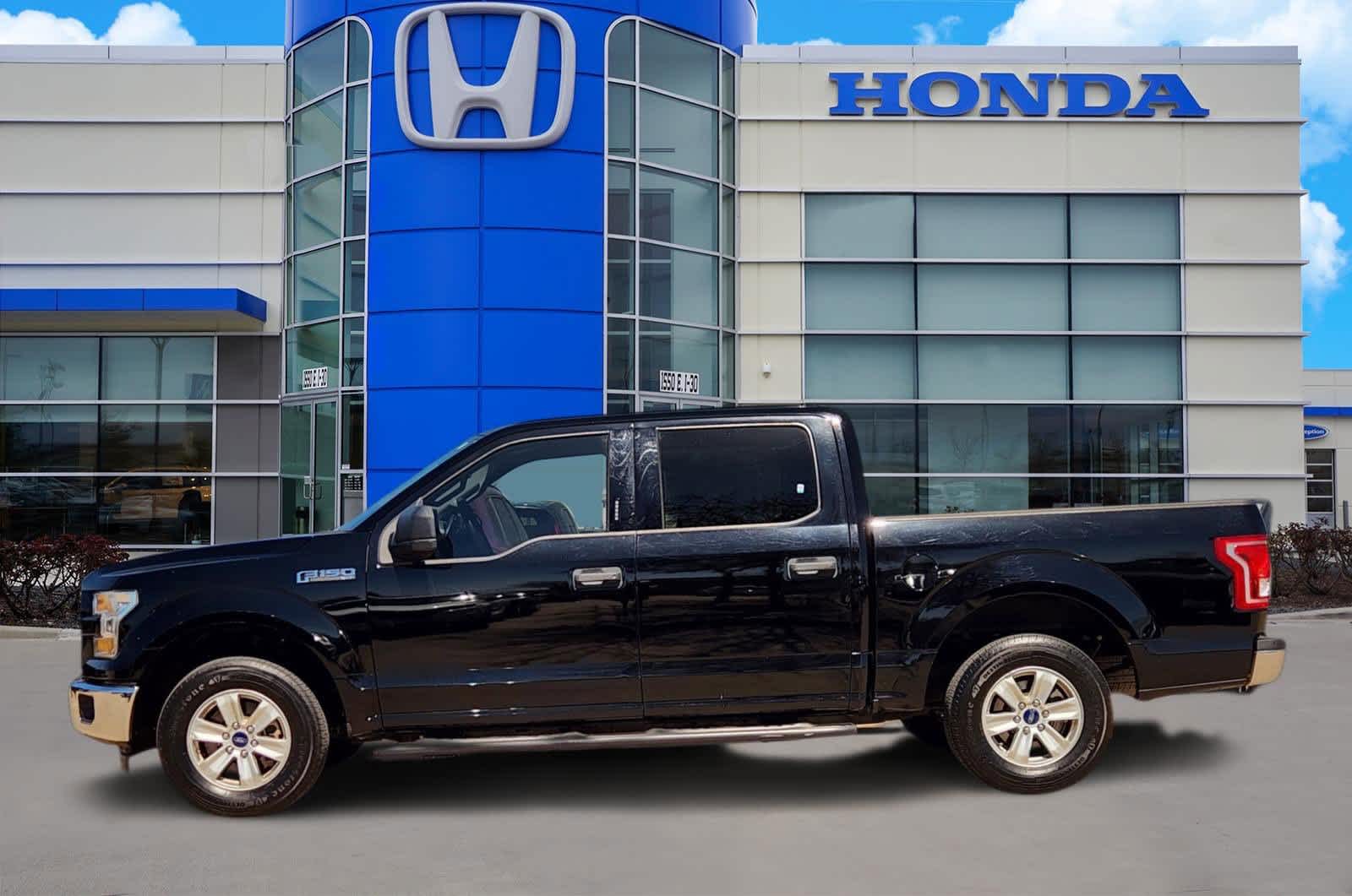 Thumbnail: 2017 Ford F-150 - 3