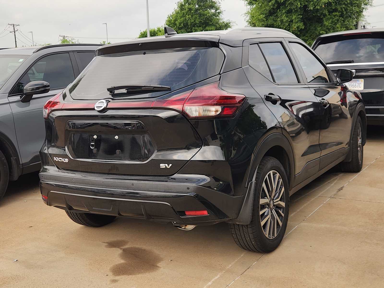 Thumbnail: 2021 Nissan Kicks - 4