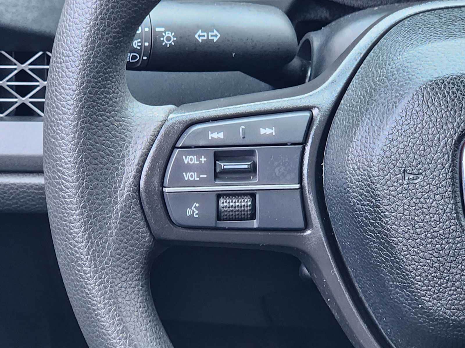 Thumbnail: 2025 Honda Accord - 32