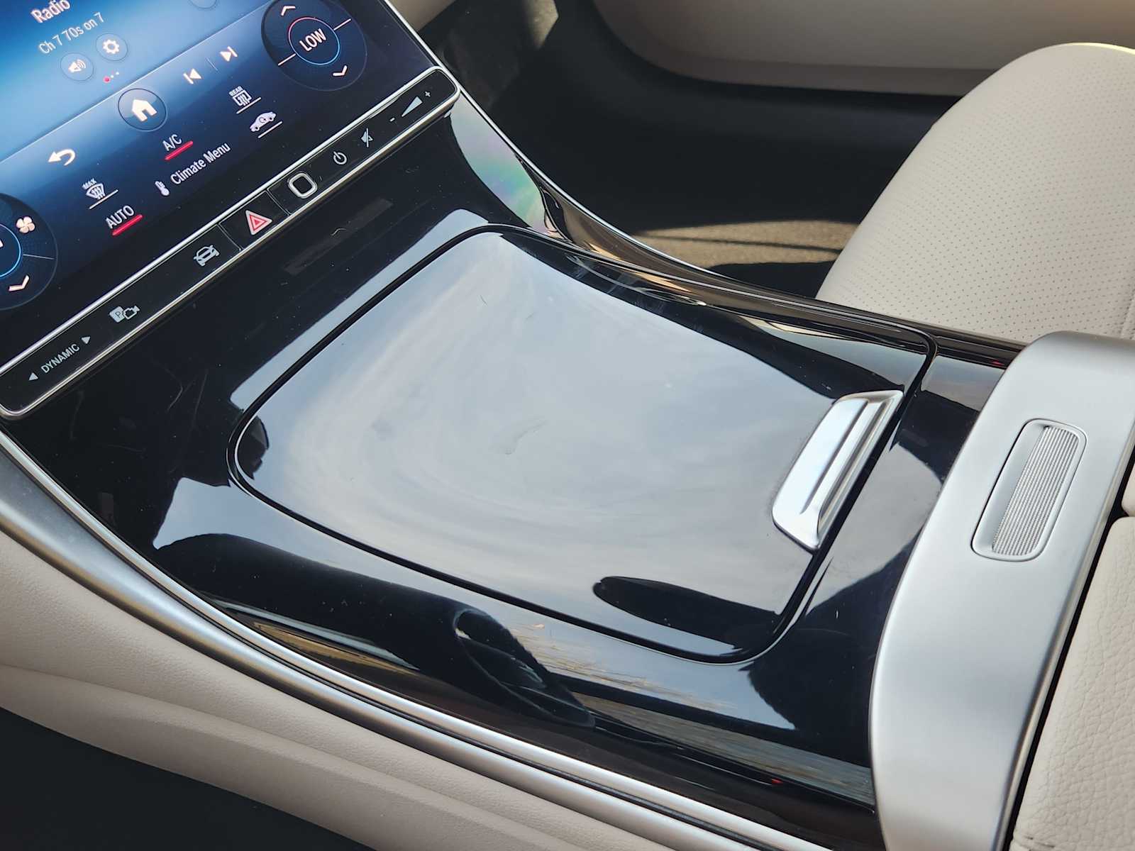 Thumbnail: 2024 Mercedes-Benz C-Class - 17