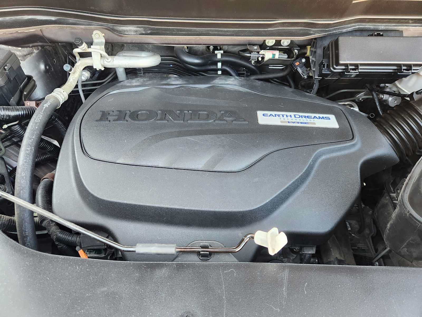 Thumbnail: 2017 Honda Pilot - 9